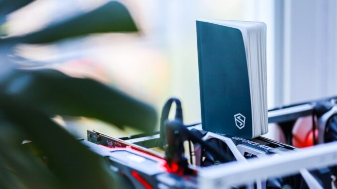 My Shieldfolio STONEBOOK Review! Protect Your Crypto OFFLINE!!