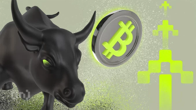 Institutions Are Buying Bitcoin Despite Extreme Fear in Crypto Market