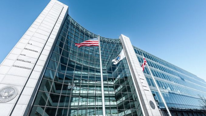 Coinbase Slams 'Evasive Response' from SEC to Court Order